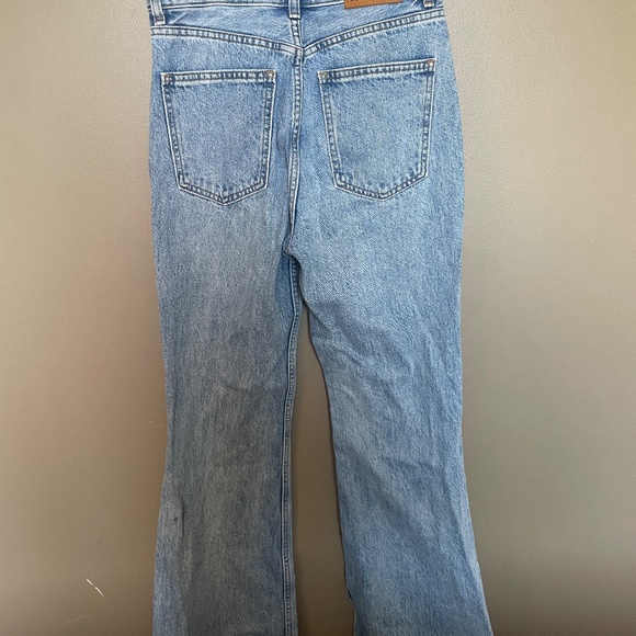 Aritzia Denim Forum - Marlene 60s High Rise Flare (30L) - Picture 4 of 4